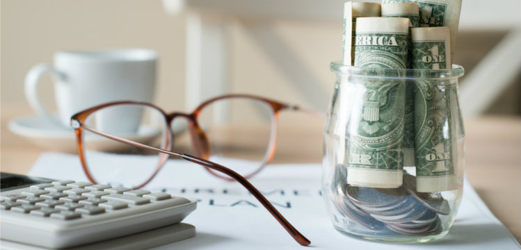 Advantages and Disadvantages of SEP IRAs for Employees