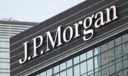 JP Morgan vs. IRA Financial: Choosing the Right Solo 401(k) for Self-Employed Investors